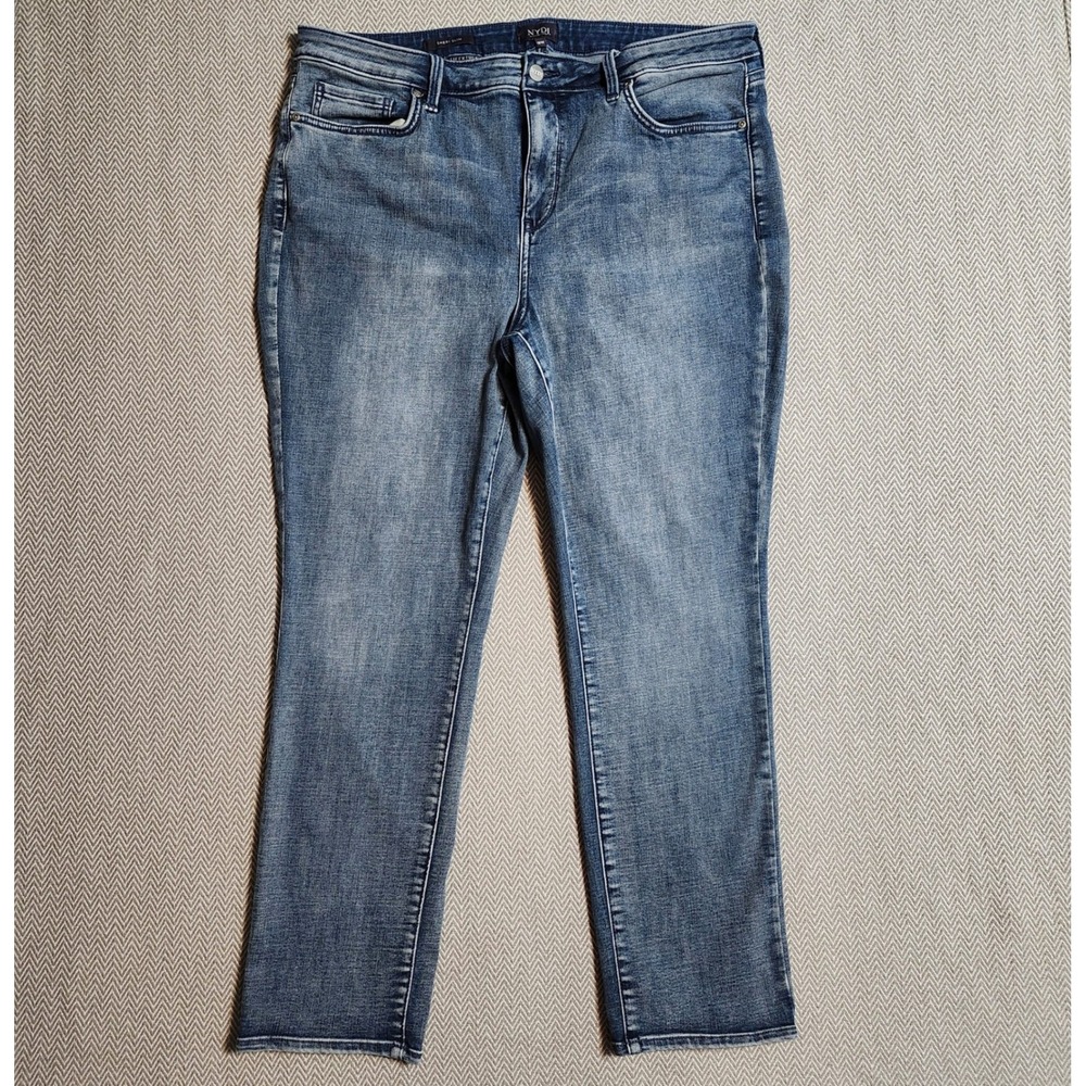 NYDJ Sheri Slim Jeans 18W Medium Wash Blue Lift Tuck Stretch Denim